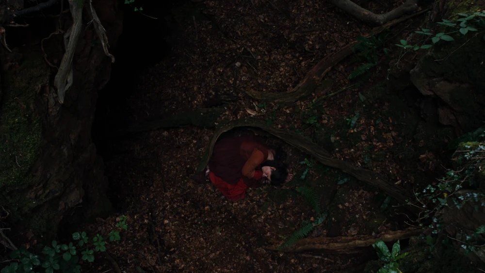 Still frame 3 from Hamnet (2025) directed by Chloe Zhao