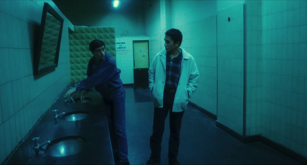 Still frame 105 from Happy Together (1997) directed by Wong Kar-Wai