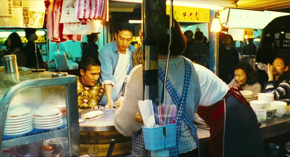 Still frame 135 from Happy Together (1997) directed by Wong Kar-Wai