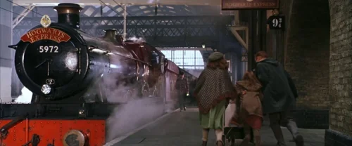 Still frame 15 from Harry Potter and the Chamber of Secrets (2002) directed by Chris Columbus