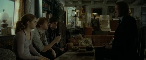 Still frame 26 from Harry Potter and the Deathly Hallows: Part 1 (2010) directed by David Yates