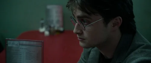 Still frame 32 from Harry Potter and the Deathly Hallows: Part 1 (2010) directed by David Yates