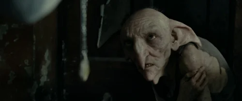 Still frame 38 from Harry Potter and the Deathly Hallows: Part 1 (2010) directed by David Yates