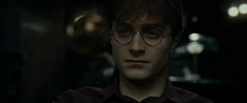 Still frame 42 from Harry Potter and the Deathly Hallows: Part 1 (2010) directed by David Yates