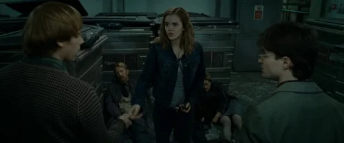 Still frame 39 from Harry Potter and the Deathly Hallows: Part 1 (2010) directed by David Yates