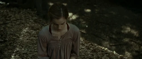 Still frame 57 from Harry Potter and the Deathly Hallows: Part 1 (2010) directed by David Yates