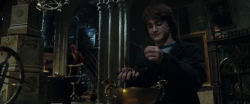Still frame 83 from Harry Potter and the Goblet of Fire (2005) directed by Mike Newell