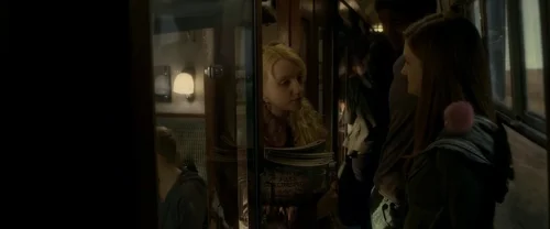 Still frame 18 from Harry Potter and the Half-Blood Prince (2009) directed by David Yates