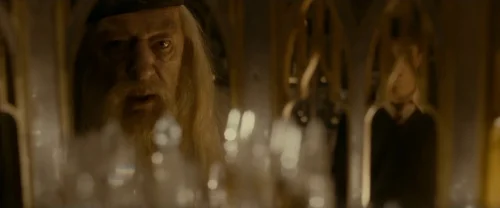 Still frame 32 from Harry Potter and the Half-Blood Prince (2009) directed by David Yates