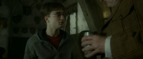 Still frame 43 from Harry Potter and the Half-Blood Prince (2009) directed by David Yates