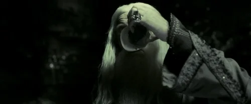 Still frame 104 from Harry Potter and the Half-Blood Prince (2009) directed by David Yates