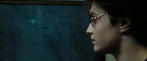 Still frame 23 from Harry Potter and the Prisoner of Azkaban (2004) directed by Chris Columbus