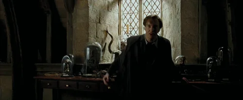 Still frame 36 from Harry Potter and the Prisoner of Azkaban (2004) directed by Chris Columbus
