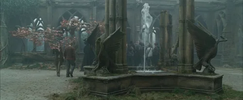 Still frame 38 from Harry Potter and the Prisoner of Azkaban (2004) directed by Chris Columbus