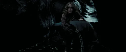 Still frame 77 from Harry Potter and the Prisoner of Azkaban (2004) directed by Chris Columbus