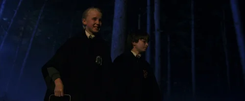 Still frame 128 from Harry Potter and the Sorcerer's Stone (2001) directed by Chris Columbus