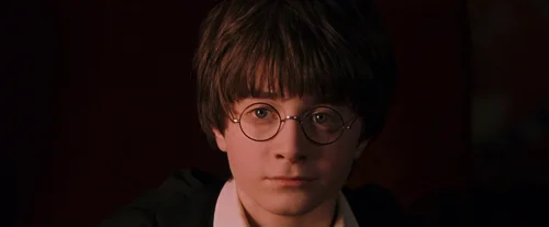 Still frame 131 from Harry Potter and the Sorcerer's Stone (2001) directed by Chris Columbus