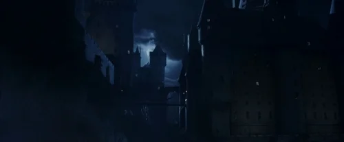 Still frame 135 from Harry Potter and the Sorcerer's Stone (2001) directed by Chris Columbus