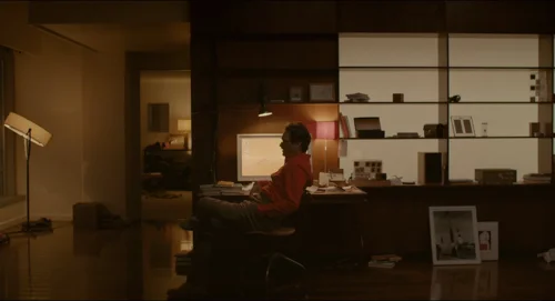 Still frame 30 from Her (2013) directed by Spike Jonze