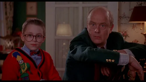 Still frame 8 from Home Alone 2: Lost in New York (1992) directed by Chris Columbus
