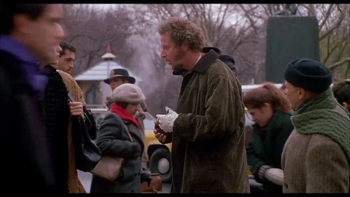 Still frame 24 from Home Alone 2: Lost in New York (1992) directed by Chris Columbus