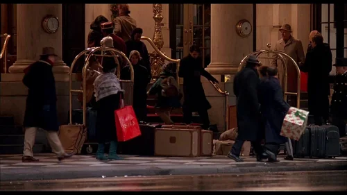 Still frame 49 from Home Alone 2: Lost in New York (1992) directed by Chris Columbus