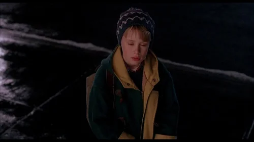 Still frame 66 from Home Alone 2: Lost in New York (1992) directed by Chris Columbus