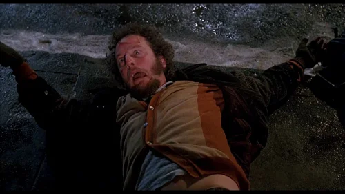 Still frame 76 from Home Alone 2: Lost in New York (1992) directed by Chris Columbus