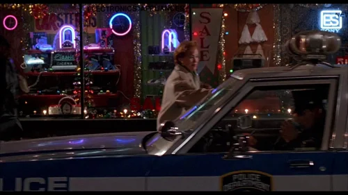 Still frame 93 from Home Alone 2: Lost in New York (1992) directed by Chris Columbus