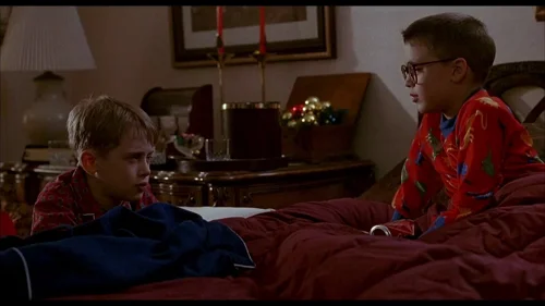 Still frame 97 from Home Alone 2: Lost in New York (1992) directed by Chris Columbus