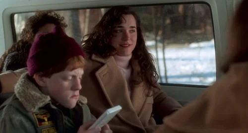 Still frame 13 from Home Alone (1990) directed by Chris Columbus