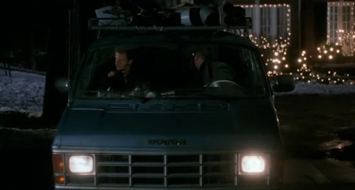 Still frame 27 from Home Alone (1990) directed by Chris Columbus