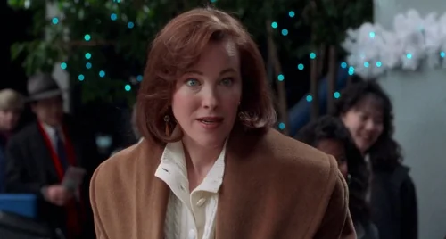 Still frame 46 from Home Alone (1990) directed by Chris Columbus