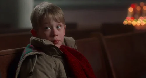 Still frame 61 from Home Alone (1990) directed by Chris Columbus