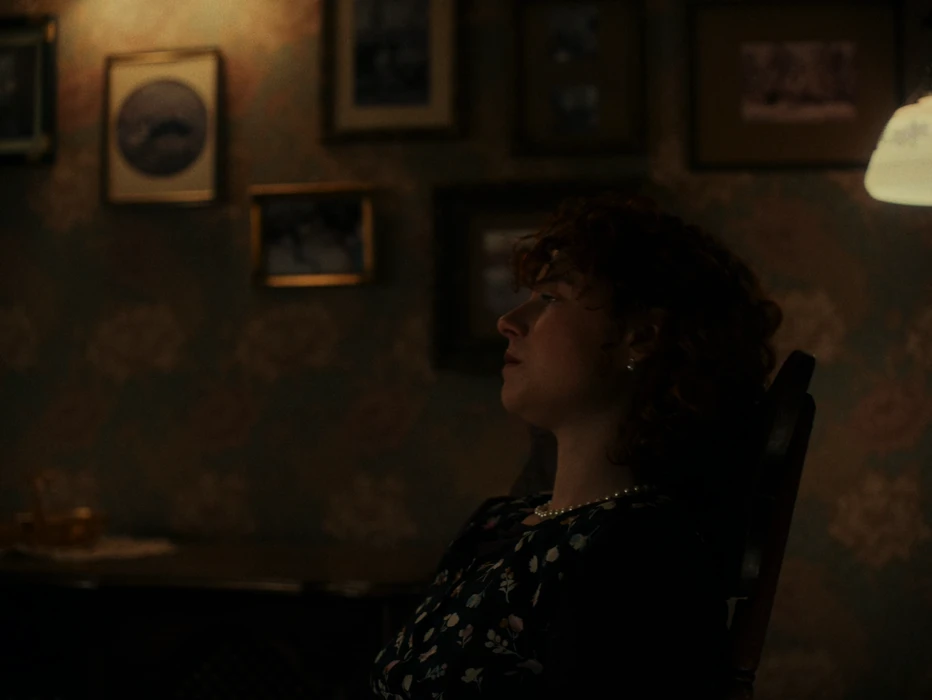Still frame 89 from I'm Thinking of Ending Things (2020) directed by Charlie Kaufman