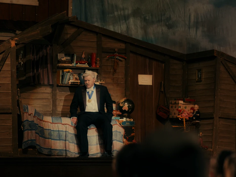 Still frame 234 from I'm Thinking of Ending Things (2020) directed by Charlie Kaufman