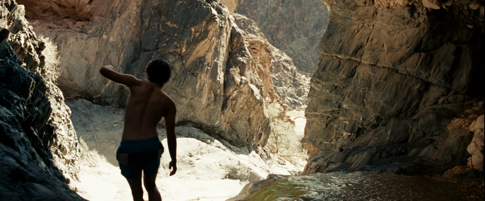 Still frame 112 from Into the Wild (2007) directed by Sean Penn