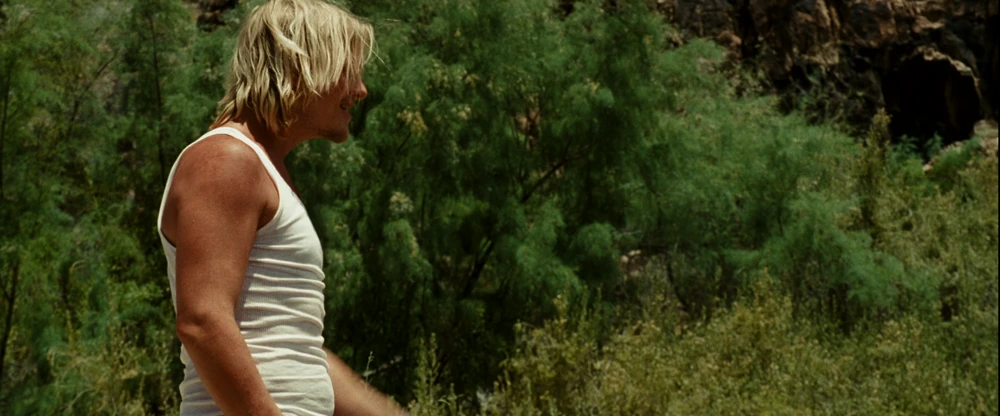 Still frame 122 from Into the Wild (2007) directed by Sean Penn