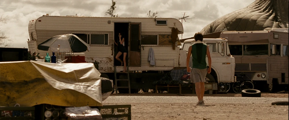 Still frame 206 from Into the Wild (2007) directed by Sean Penn