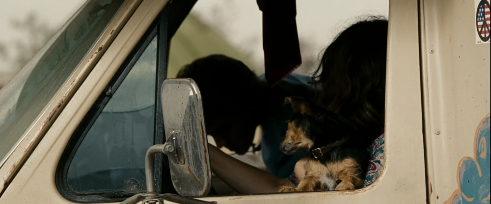 Still frame 215 from Into the Wild (2007) directed by Sean Penn