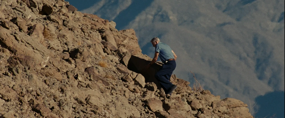 Still frame 252 from Into the Wild (2007) directed by Sean Penn