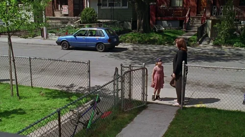 Still frame 5 from It Takes Two (1995) directed by Andy Tennant