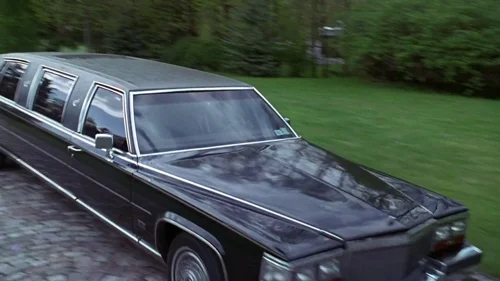 Still frame 10 from It Takes Two (1995) directed by Andy Tennant
