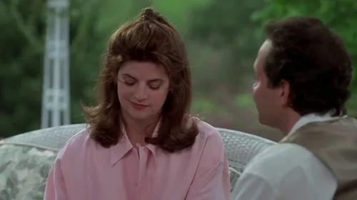 Still frame 41 from It Takes Two (1995) directed by Andy Tennant