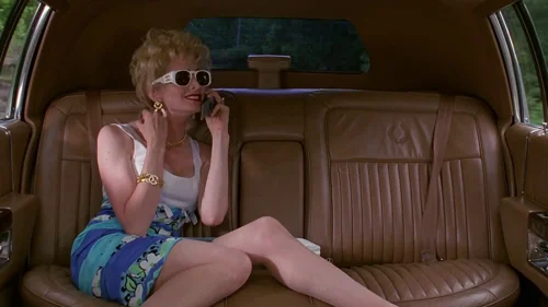 Still frame 47 from It Takes Two (1995) directed by Andy Tennant