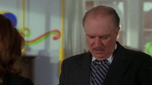 Still frame 66 from It Takes Two (1995) directed by Andy Tennant
