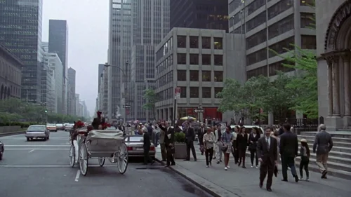 Still frame 82 from It Takes Two (1995) directed by Andy Tennant