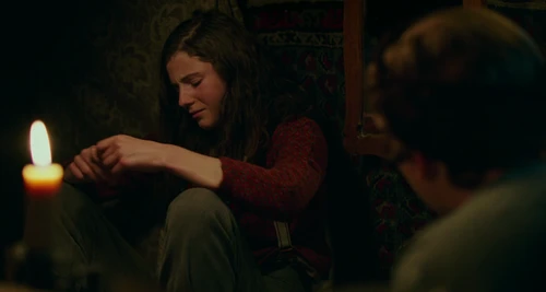 Still frame 74 from Jojo Rabbit (2019) directed by Taika Waititi