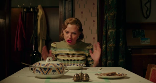 Still frame 90 from Jojo Rabbit (2019) directed by Taika Waititi