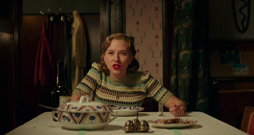 Still frame 93 from Jojo Rabbit (2019) directed by Taika Waititi